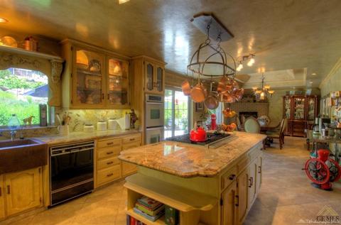 26001 Bear Valley Rd, Tehachapi, CA 93561 photo 3