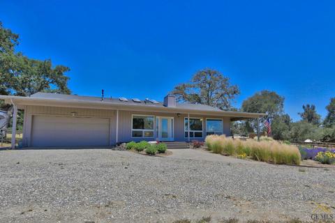 24200 Serra Pl, Tehachapi, CA 93561 photo 1