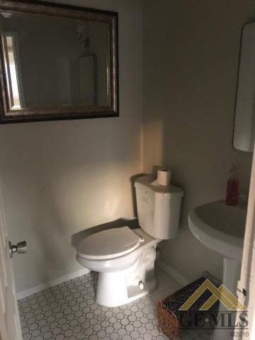 201 20th Ave, Delano, CA 93215 photo 6