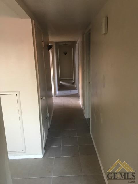 201 20th Ave, Delano, CA 93215 photo 5