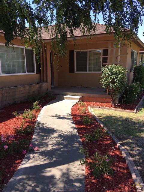 2425 Spruce St, Bakersfield, CA 93301 photo 2