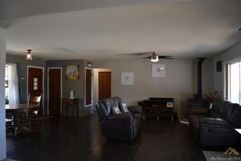 19850 Piedra Dr, Tehachapi, CA 93561 photo 5