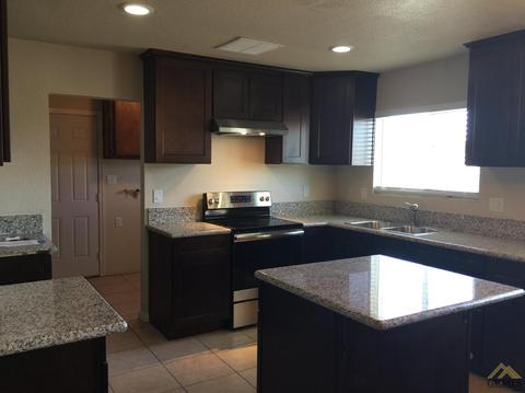 523 Harrison St, Taft, CA 93268 photo 11