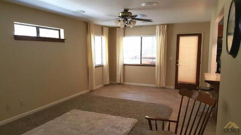 727 Philippine St, Taft, CA 93268 photo 7