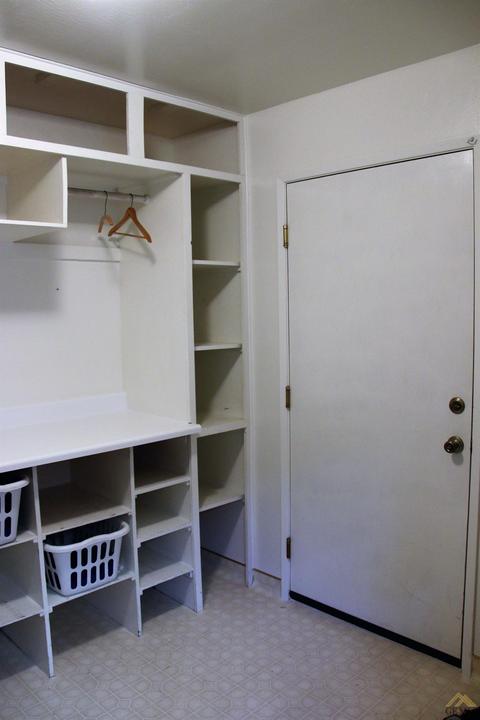 727 Philippine St, Taft, CA 93268 photo 16