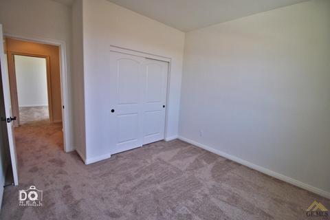 9620 Prometheus Dr, Bakersfield, CA 93306 photo 17