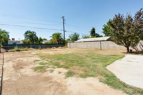 514 Easter St, Bakersfield, CA 93307 photo 18