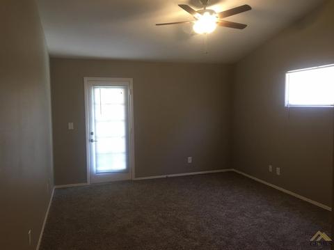 1833 Cherrytree Way, Wasco, CA 93280 photo 11