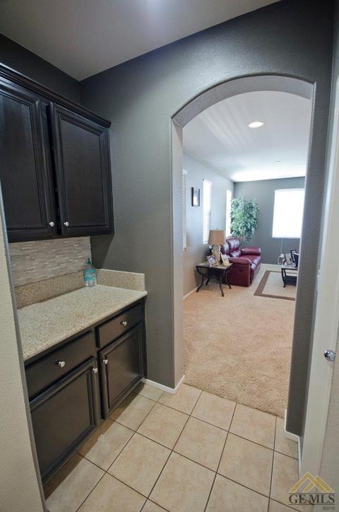 4810 Basque St, Bakersfield, CA 93313 photo 8