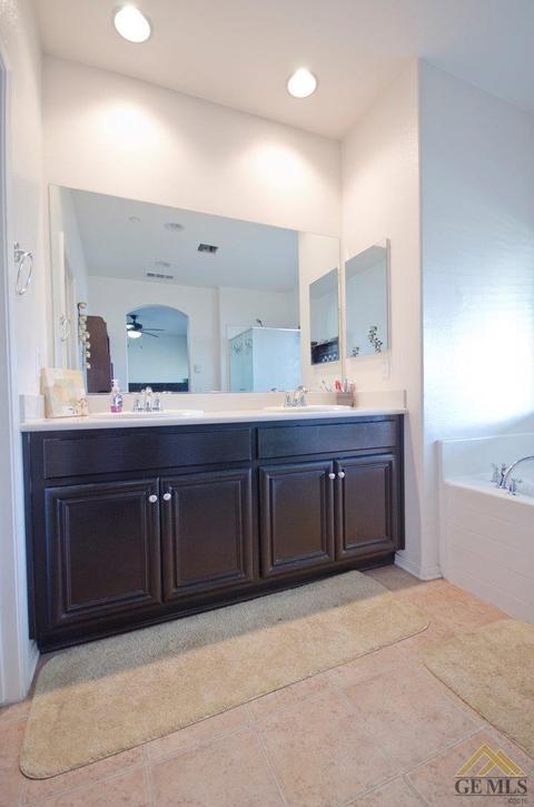 4810 Basque St, Bakersfield, CA 93313 photo 13