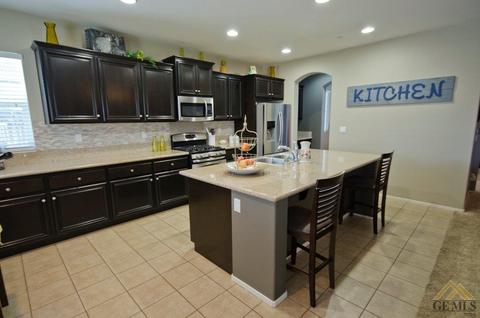 4810 Basque St, Bakersfield, CA 93313 photo 7