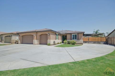 4810 Basque St, Bakersfield, CA 93313 photo 1