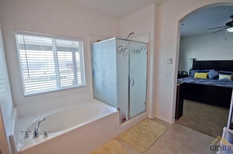 4810 Basque St, Bakersfield, CA 93313 photo 14