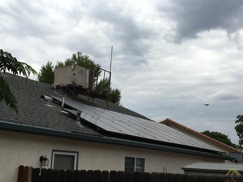 7014 Pine Forest Ct, Bakersfield, CA 93313 photo 2