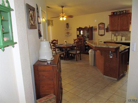 7014 Pine Forest Ct, Bakersfield, CA 93313 photo 6