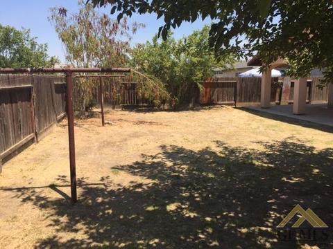 1032 Hazelnut St, Wasco, CA 93280 photo 20