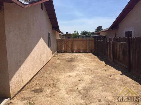 1032 Hazelnut St, Wasco, CA 93280 photo 19