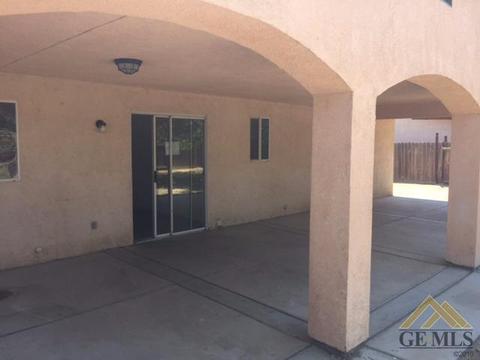 1032 Hazelnut St, Wasco, CA 93280 photo 16