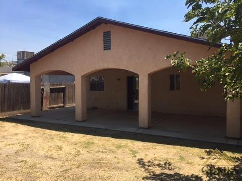 1032 Hazelnut St, Wasco, CA 93280 photo 15