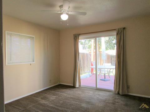 208 Jackson St, Taft, CA 93268 photo 17