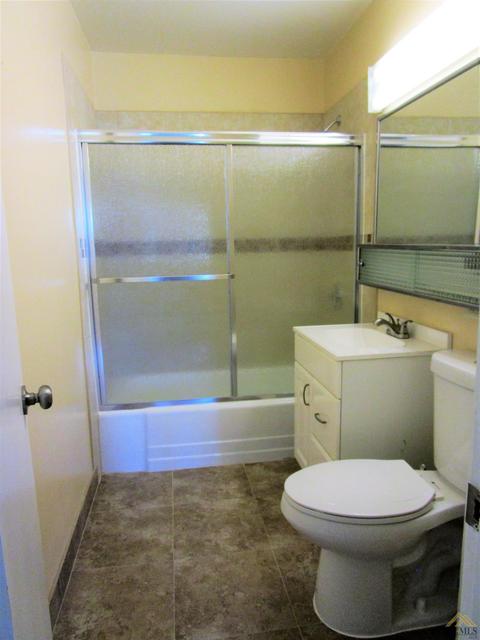 208 Jackson St, Taft, CA 93268 photo 10