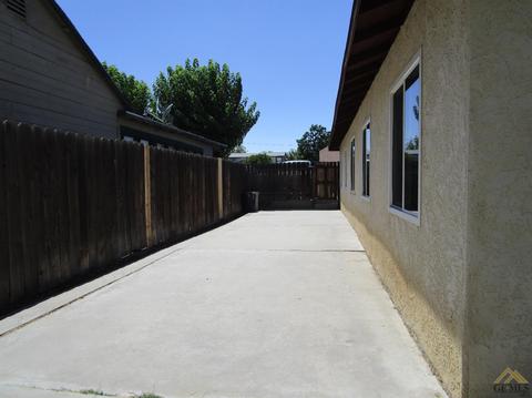 208 Jackson St, Taft, CA 93268 photo 22