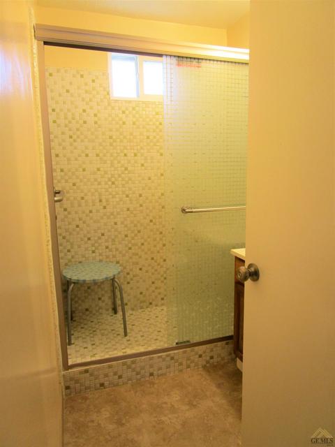 208 Jackson St, Taft, CA 93268 photo 16