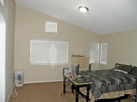 4605 Pacific Crest Way, Bakersfield, CA 93304 photo 9