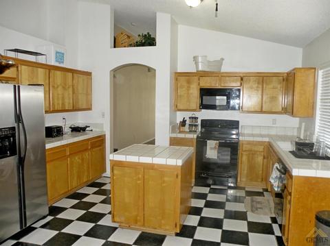 4605 Pacific Crest Way, Bakersfield, CA 93304 photo 6