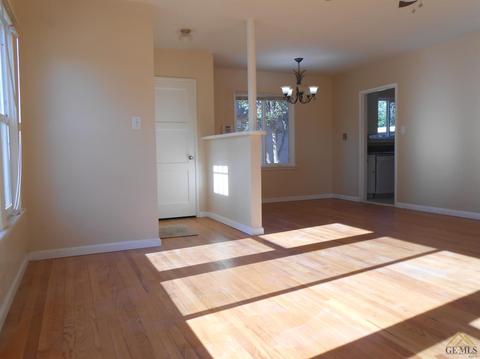 127 Wetherley Dr, Bakersfield, CA 93309 photo 23