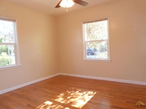 127 Wetherley Dr, Bakersfield, CA 93309 photo 28