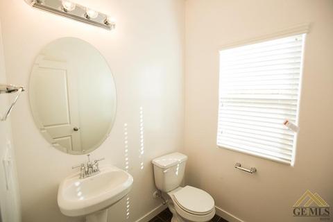 9824 Evansburg Ave, Bakersfield, CA 93311 photo 6