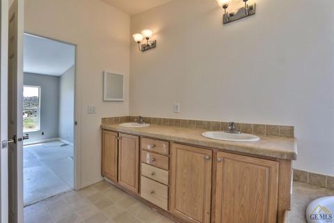 13739 Umtali Rd, Tehachapi, CA 93561 photo 28