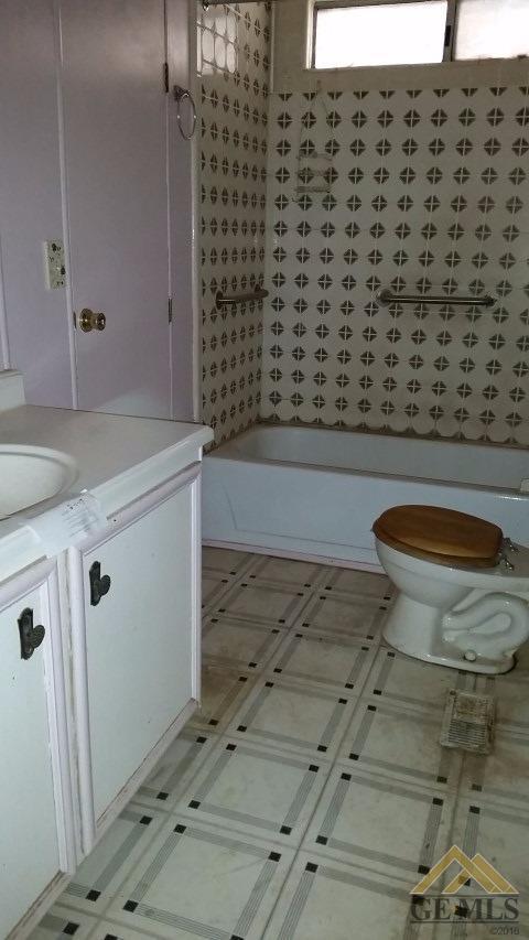 14201 Eberle Rd, Bakersfield, CA 93313 photo 12