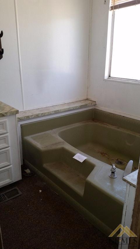 14201 Eberle Rd, Bakersfield, CA 93313 photo 10