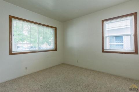 106 Franklin Ave, Taft, CA 93268 photo 16