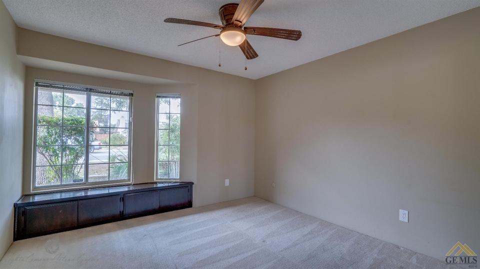  9901 Treetop Ave, Bakersfield, CA 93312 photo 15