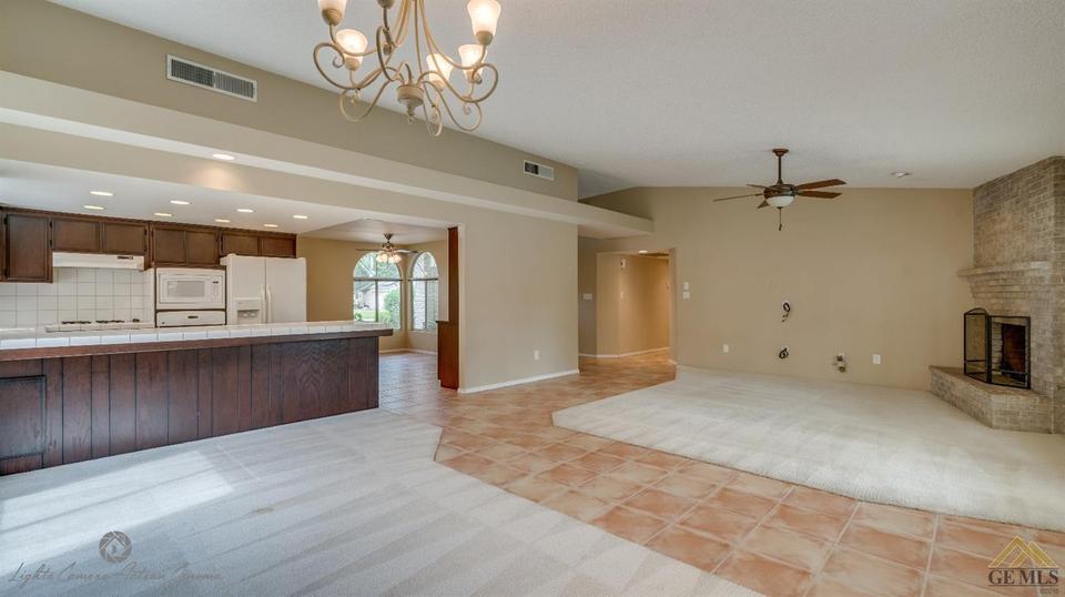  9901 Treetop Ave, Bakersfield, CA 93312 photo 5
