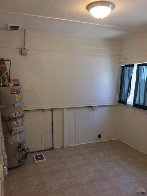 407 7th St, Taft, CA 93268 photo 17