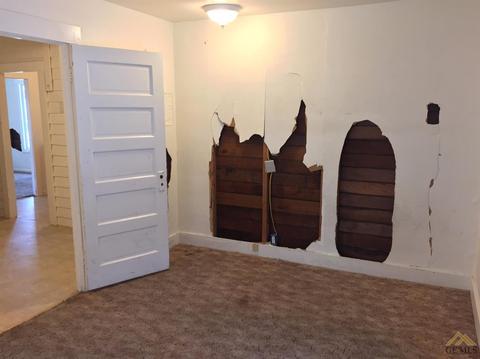 407 7th St, Taft, CA 93268 photo 9