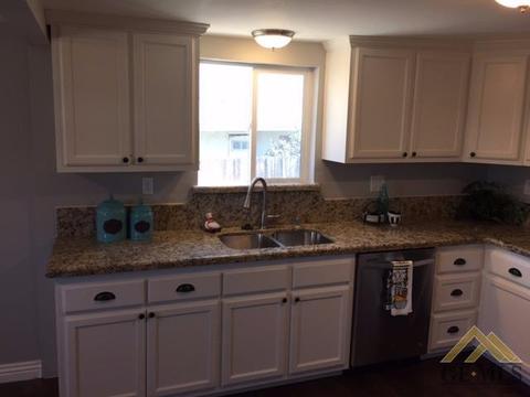403 Monroe St, Taft, CA 93268 photo 4