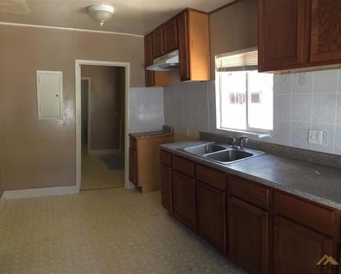 208 B St, Taft, CA 93268 photo 5