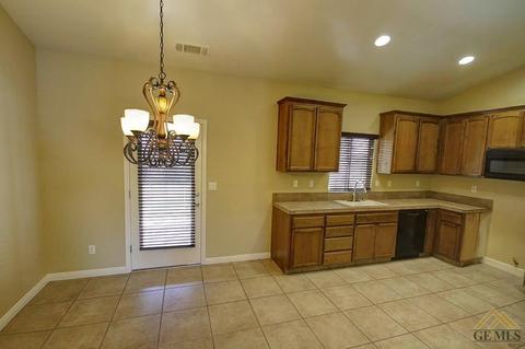 409 Grace Ct, Shafter, CA 93263 photo 10