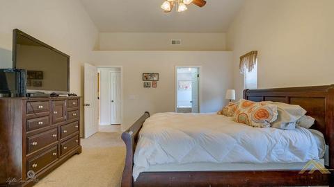 18140 Ghost Town St, Tehachapi, CA 93561 photo 14
