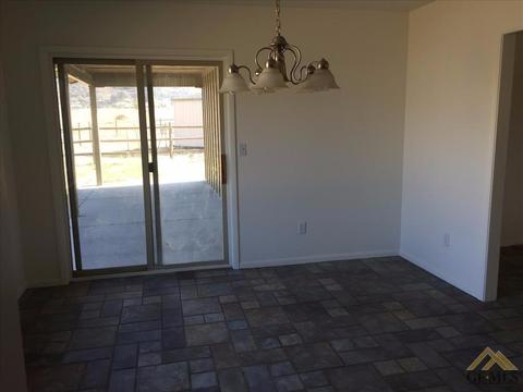 23440 Mashie Ct, Tehachapi, CA 93561 photo 12