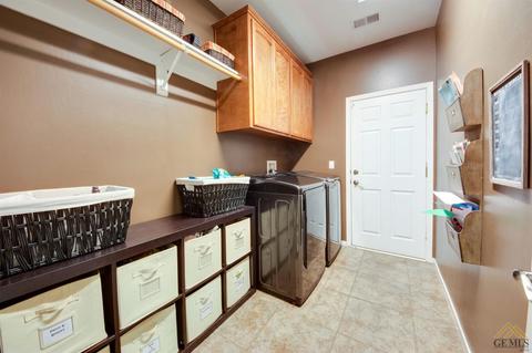 3402 Light Ln, Bakersfield, CA 93312 photo 16