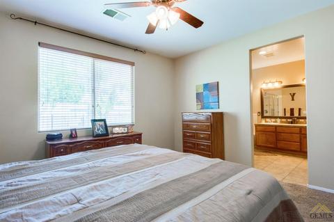 3402 Light Ln, Bakersfield, CA 93312 photo 19