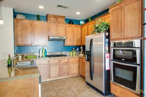 3402 Light Ln, Bakersfield, CA 93312 photo 13