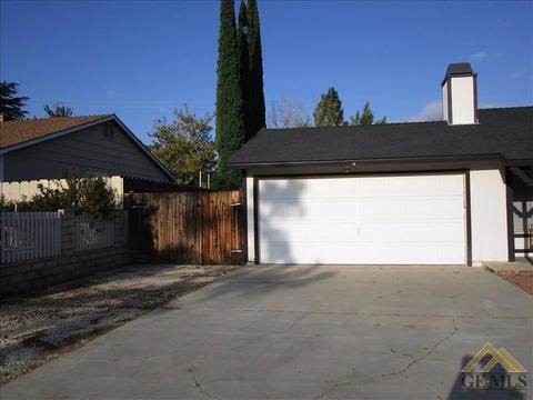 21301 Santa Barbara Dr, Tehachapi, CA 93561 photo 3