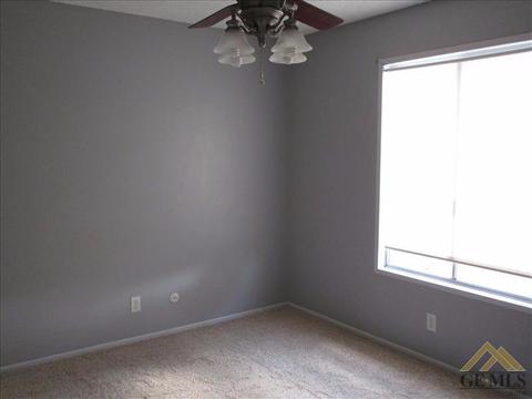 21301 Santa Barbara Dr, Tehachapi, CA 93561 photo 18